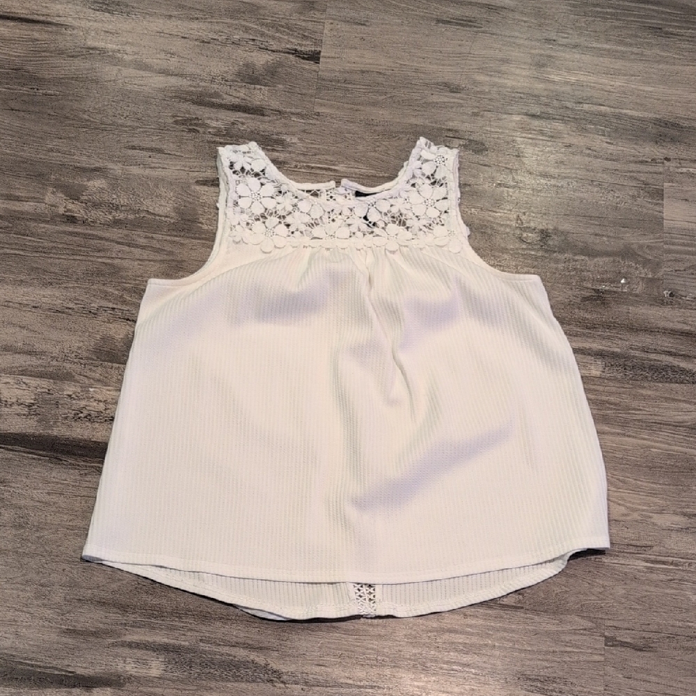 Daytrip Ivory Lace Sleeveless Blouse